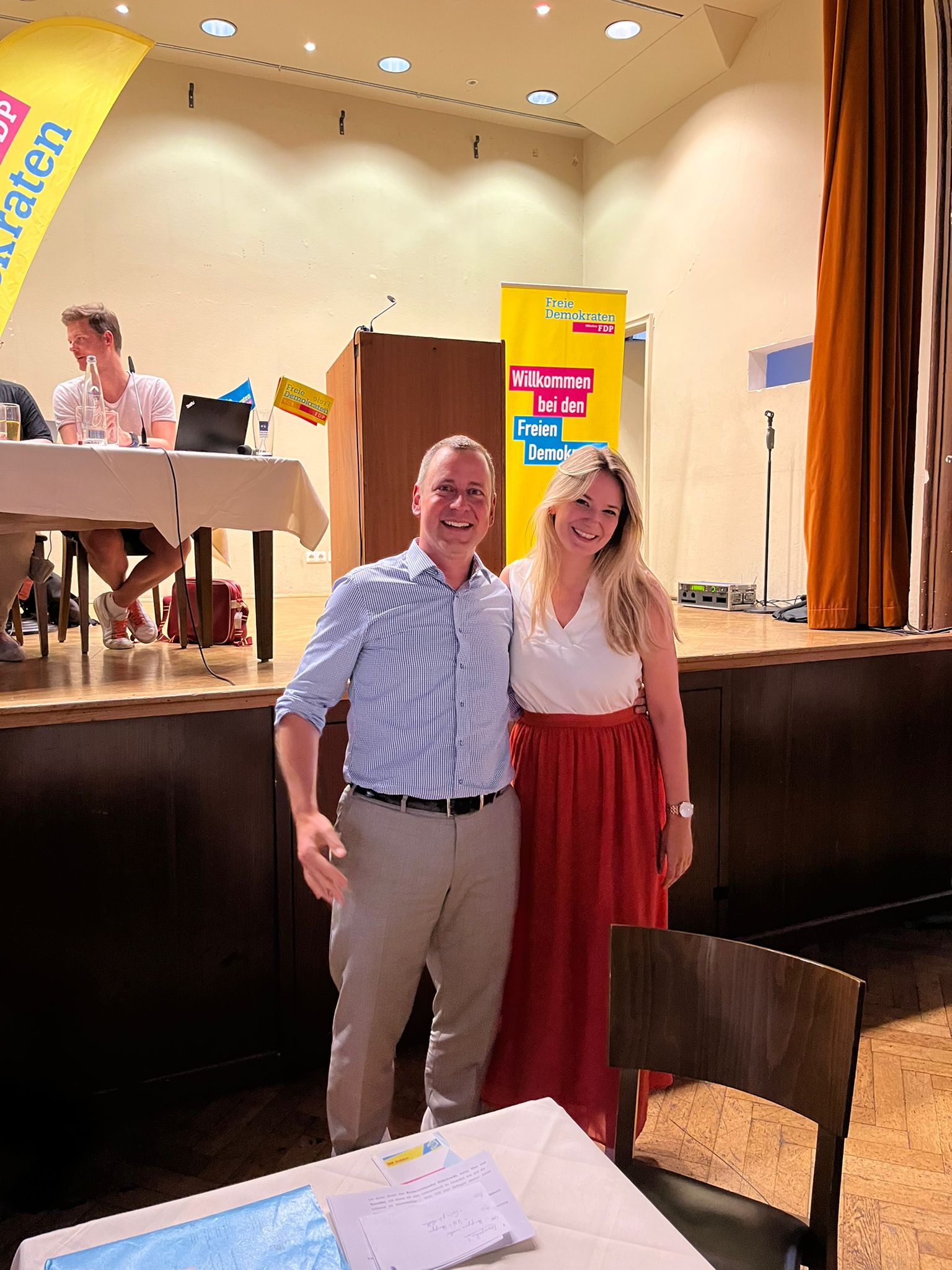 Jennifer Kaiser-Steiner und Dr. Michael Ruoff